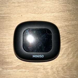 Miniso earbuds and charging case, black, model X30